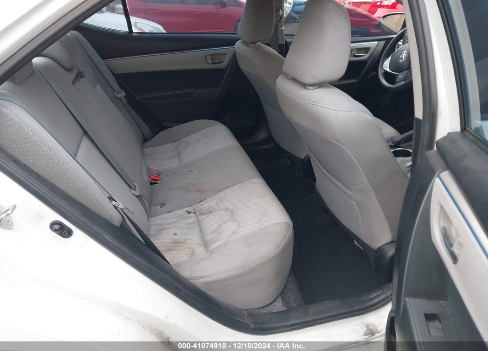 2015 TOYOTA COROLLA LE VIN: 5YFBURHE8FP221863