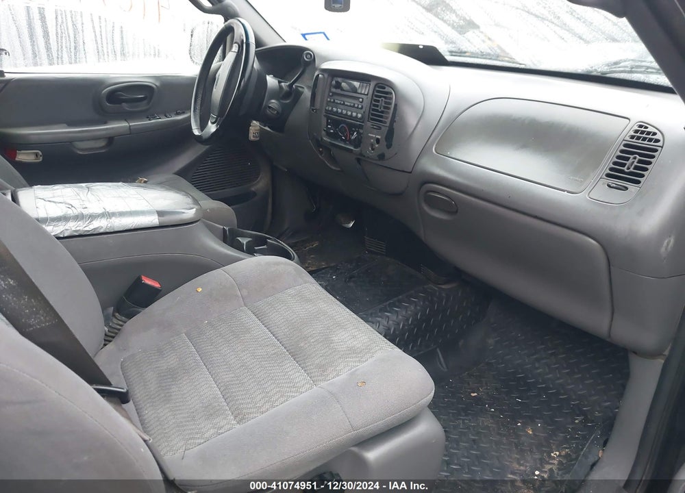 2002 FORD F-150 LARIAT/XL/XLT VIN: 1FTRX17W92NA80214