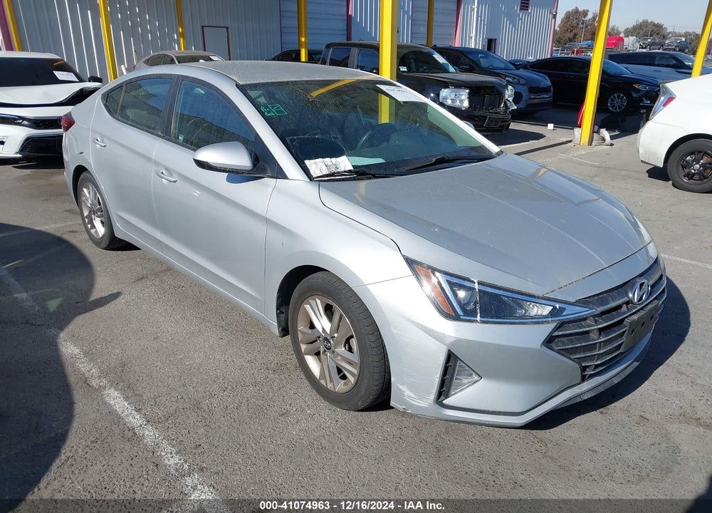 2019 HYUNDAI ELANTRA SEL VIN: 5NPD84LF4KH450452
