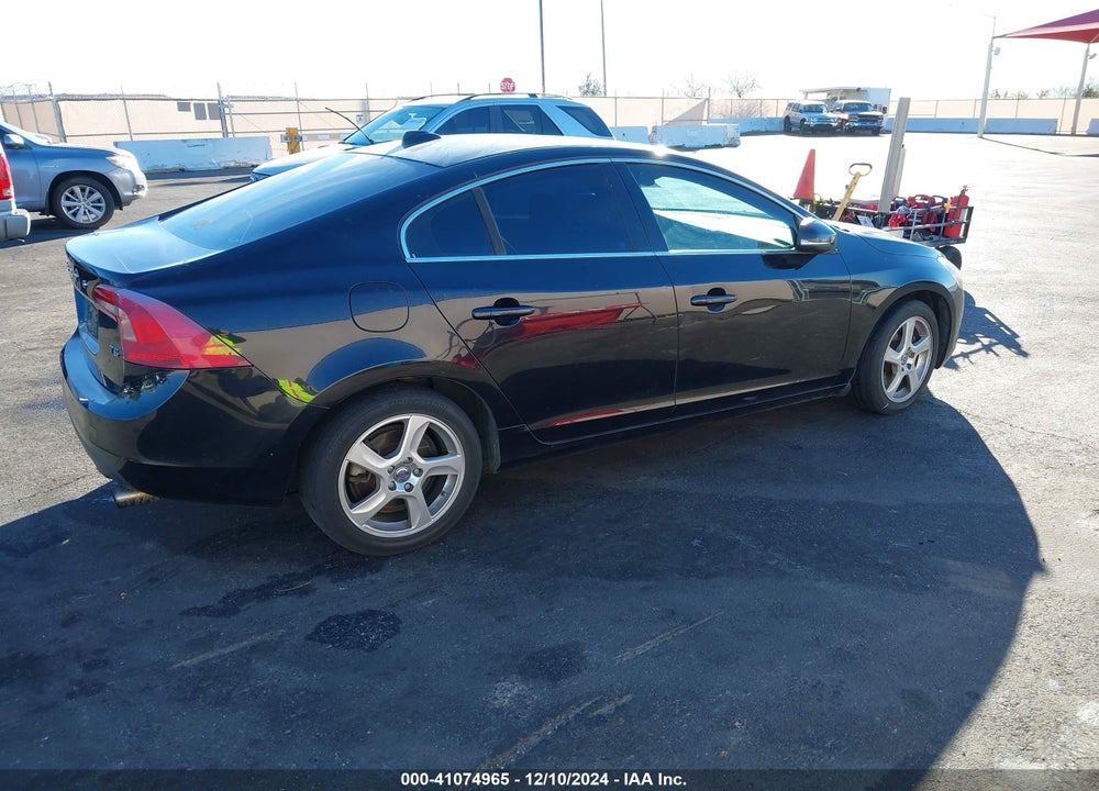 2012 VOLVO S60 T5 VIN: YV1622FS5C2139049