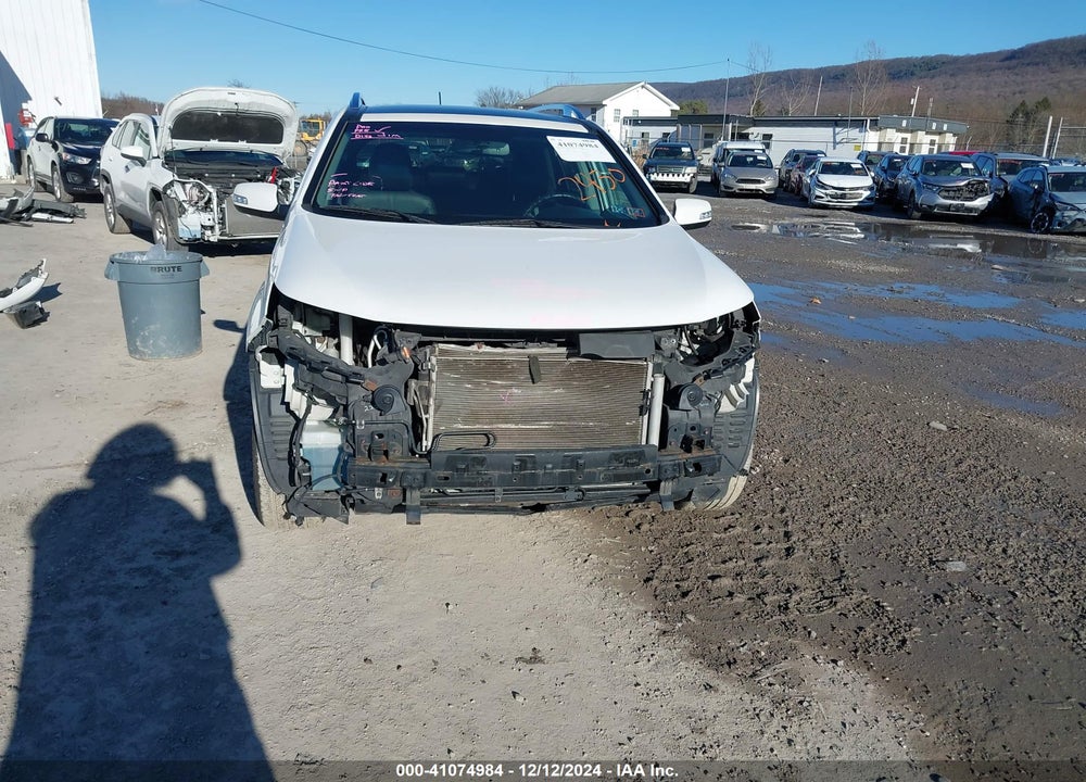 2011 KIA SORENTO SX V6 VIN: 5XYKWDA25BG162430
