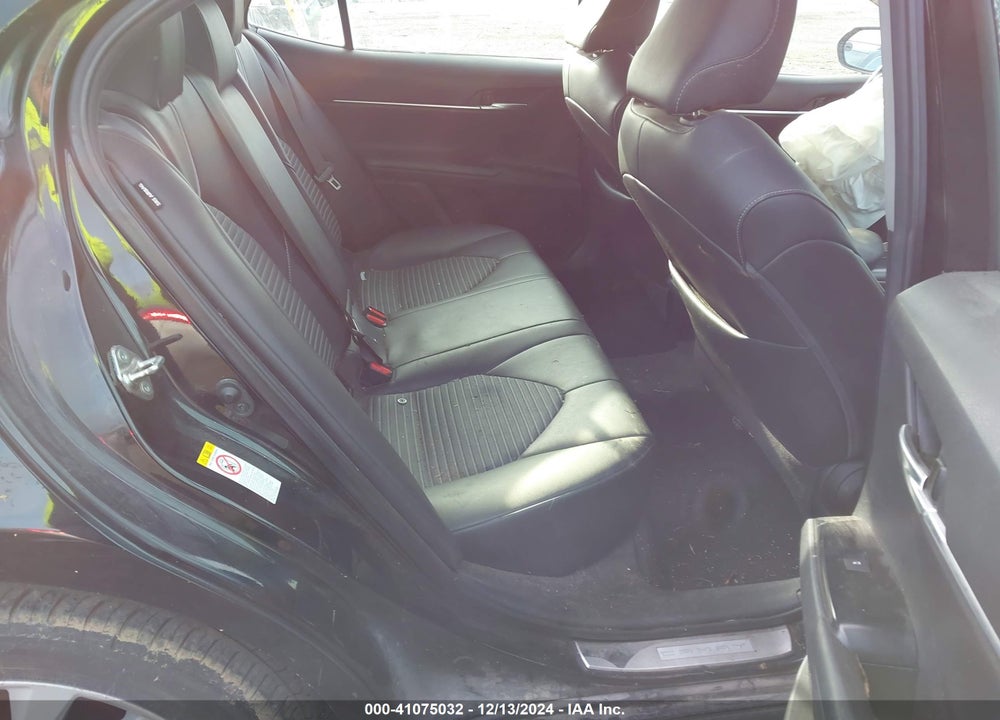 2019 TOYOTA CAMRY SE VIN: 4T1B11HK3KU764255