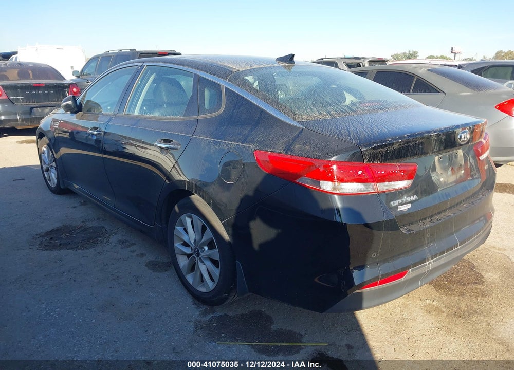 2016 KIA OPTIMA VIN: 5XXGU4L32GG113263