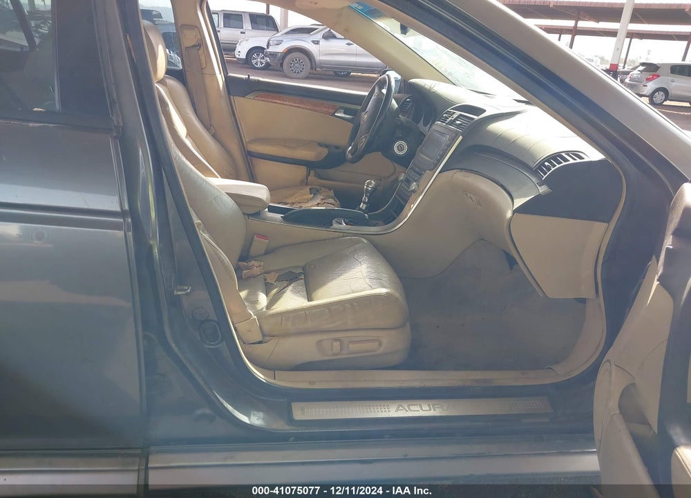 2006 ACURA TL VIN: 19UUA65576A035905