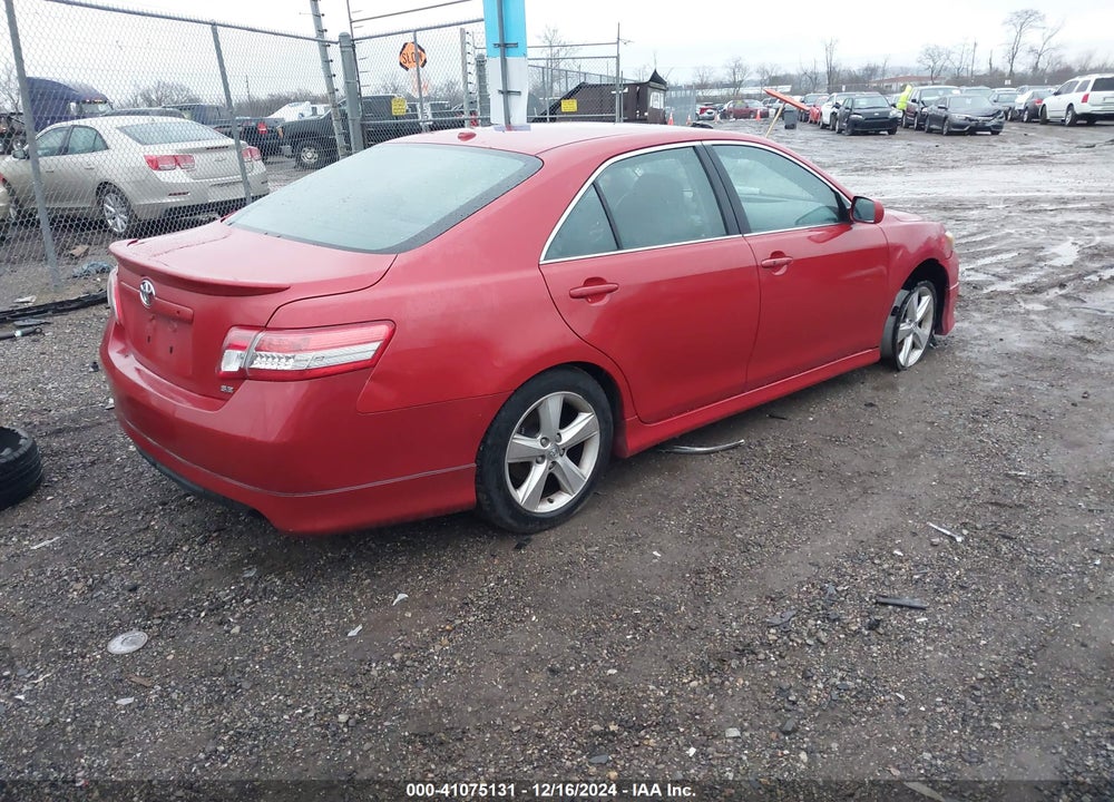 2011 TOYOTA CAMRY SE VIN: 4T1BF3EK3BU670393