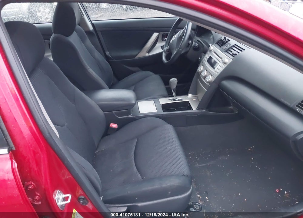 2011 TOYOTA CAMRY SE VIN: 4T1BF3EK3BU670393