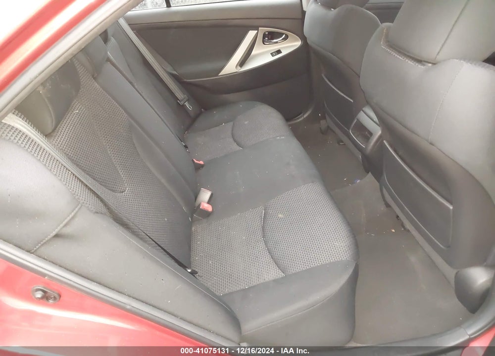 2011 TOYOTA CAMRY SE VIN: 4T1BF3EK3BU670393