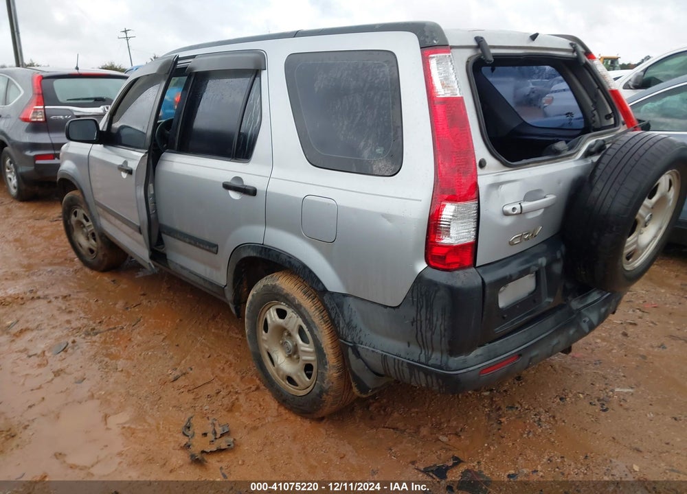 2005 HONDA CR-V LX VIN: SHSRD68525U301451