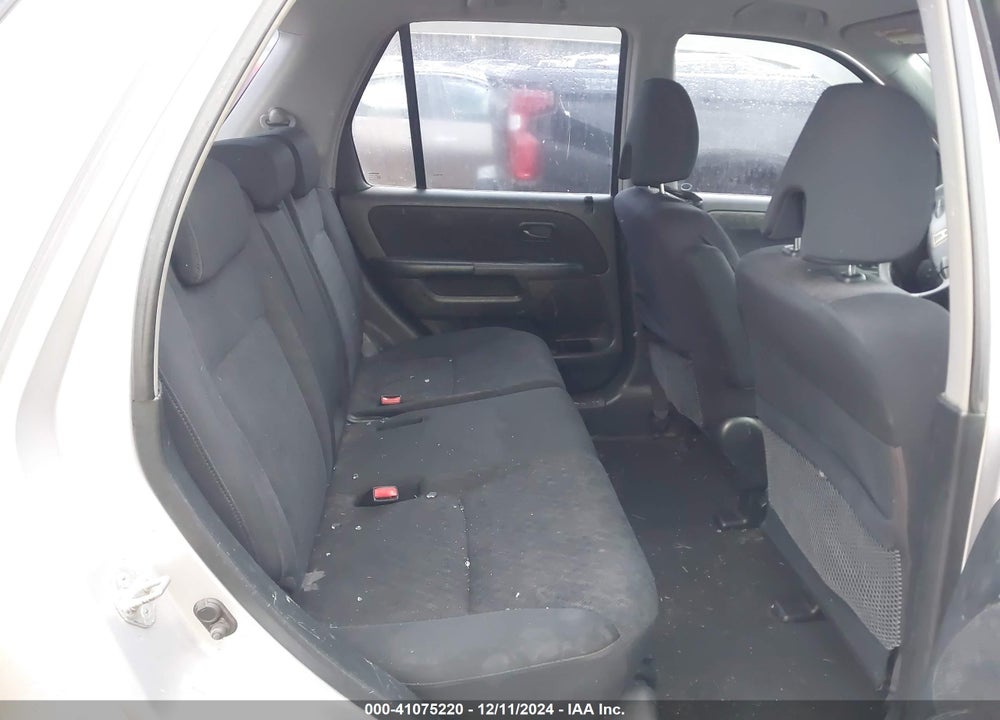2005 HONDA CR-V LX VIN: SHSRD68525U301451