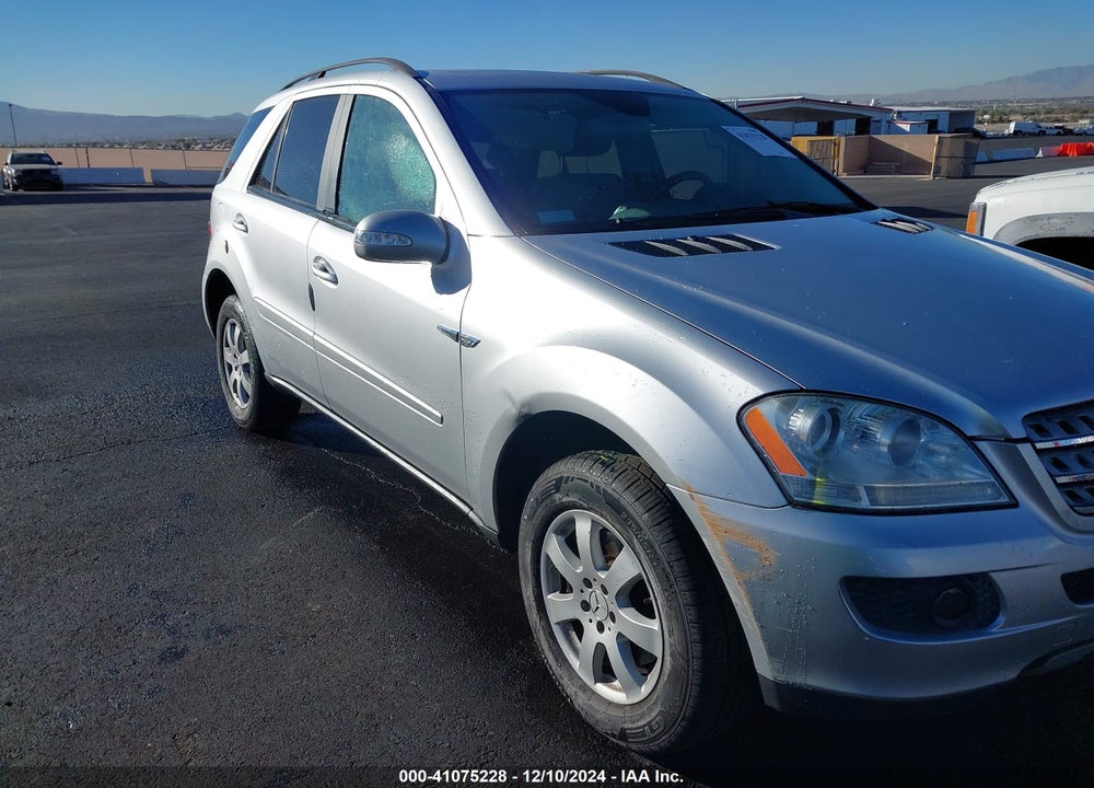 2007 MERCEDES-BENZ ML 350 4MATIC VIN: 4JGBB86E77A201477