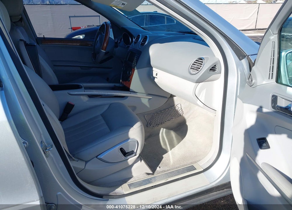 2007 MERCEDES-BENZ ML 350 4MATIC VIN: 4JGBB86E77A201477