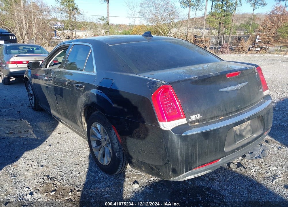 2015 CHRYSLER 300 VIN: 2C3CCAAG0FH920693