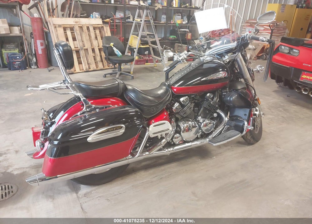 2005 YAMAHA XVZ13 CT VIN: JYAVP18E85A000834