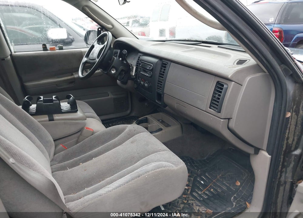 2004 DODGE DAKOTA SLT VIN: 1D7HG48N04S559179