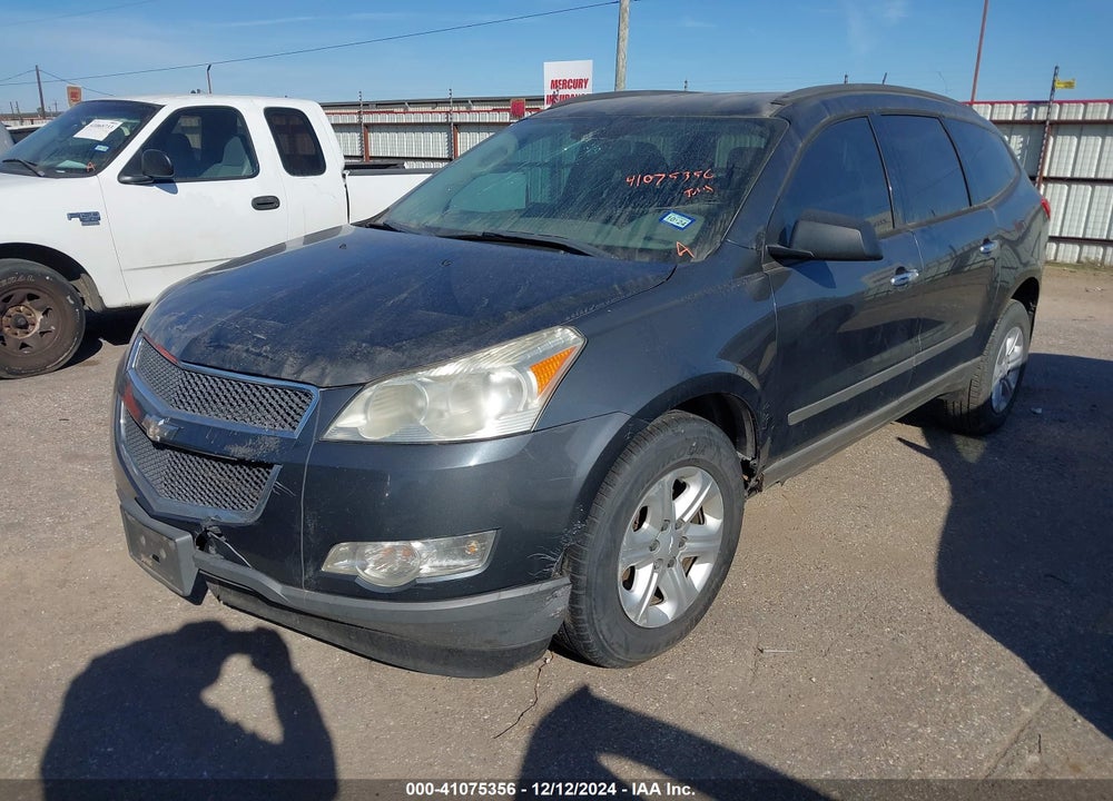 2011 CHEVROLET TRAVERSE LS VIN: 1GNKVEED4BJ195009