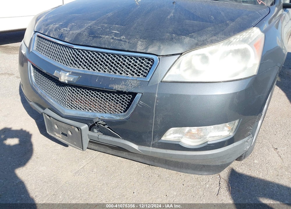 2011 CHEVROLET TRAVERSE LS VIN: 1GNKVEED4BJ195009