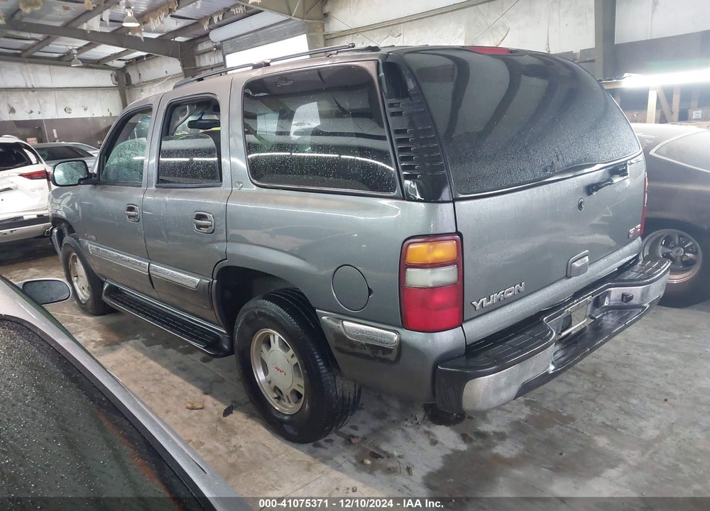 2002 GMC YUKON SLE VIN: 1GKEC13V92R174629