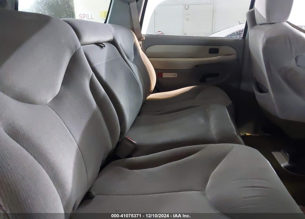 2002 GMC YUKON SLE VIN: 1GKEC13V92R174629