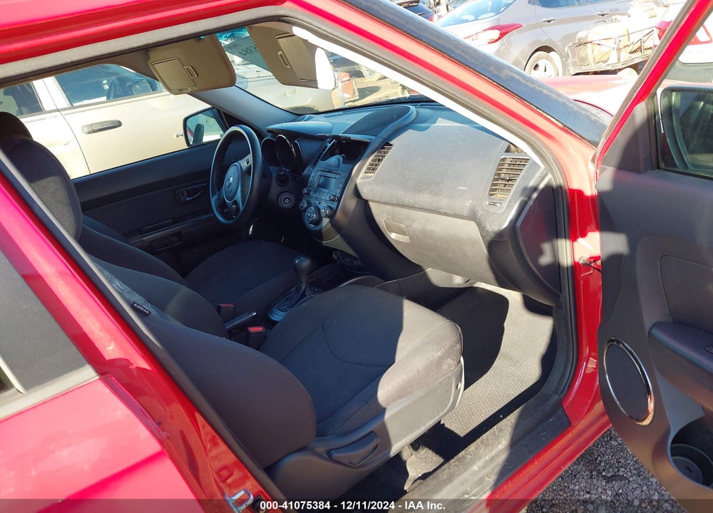 2011 KIA SOUL VIN: KNDJT2A24B7277977