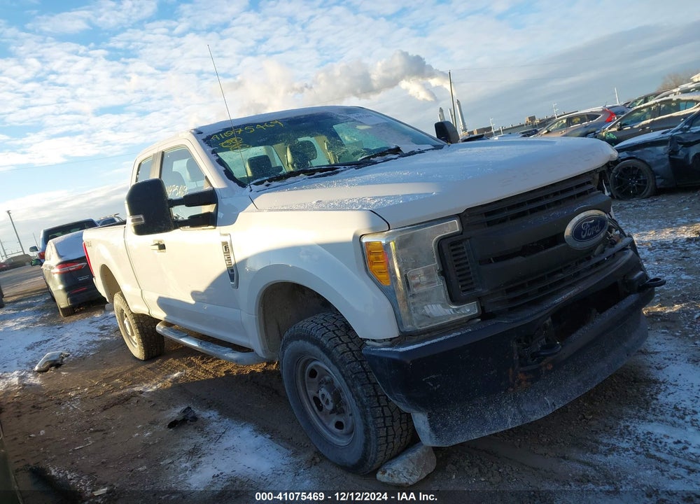 2017 FORD F-250 XL VIN: 1FT7X2B63HEB93640