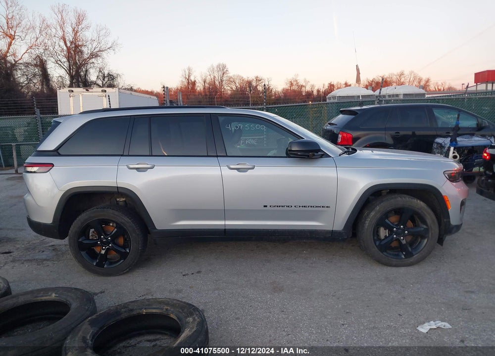 2023 JEEP GRAND CHEROKEE ALTITUDE 4X4 VIN: 1C4RJHAG1P8882144