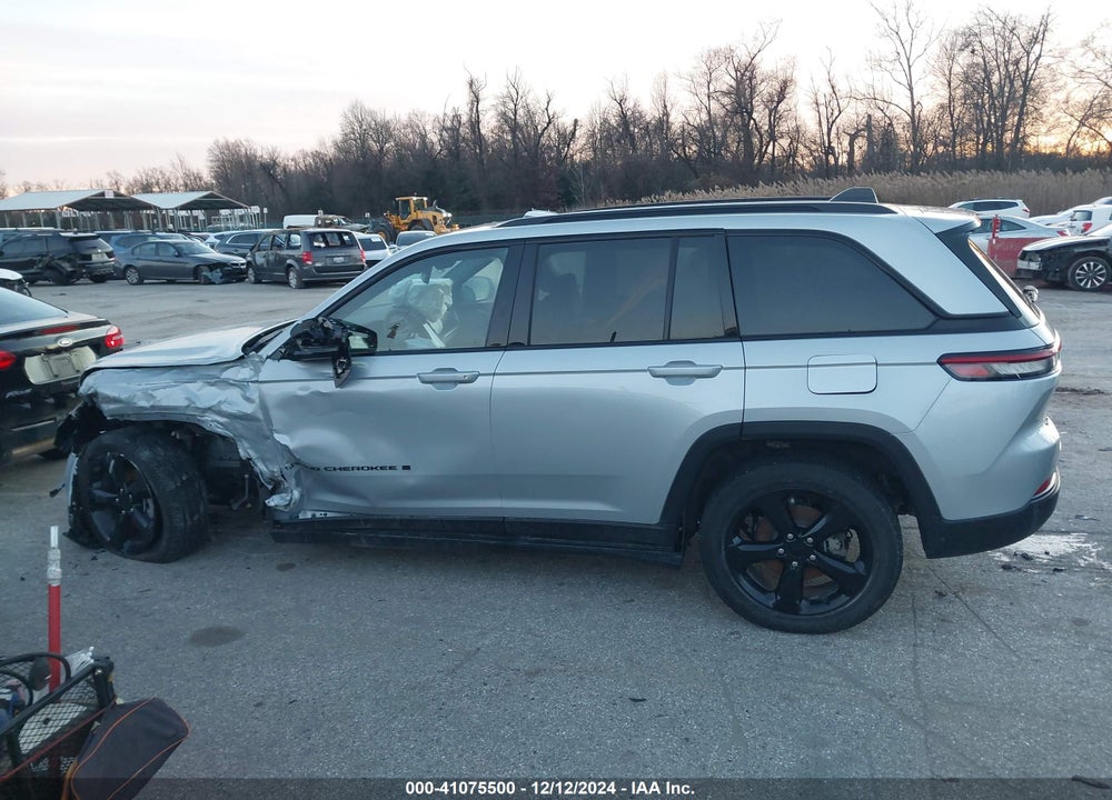 2023 JEEP GRAND CHEROKEE ALTITUDE 4X4 VIN: 1C4RJHAG1P8882144