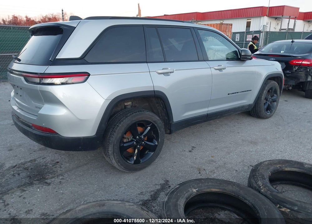 2023 JEEP GRAND CHEROKEE ALTITUDE 4X4 VIN: 1C4RJHAG1P8882144