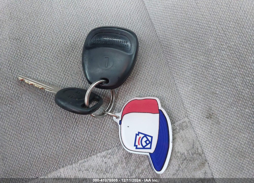 2006 GMC ENVOY SLE VIN: 1GKDT13S062283190