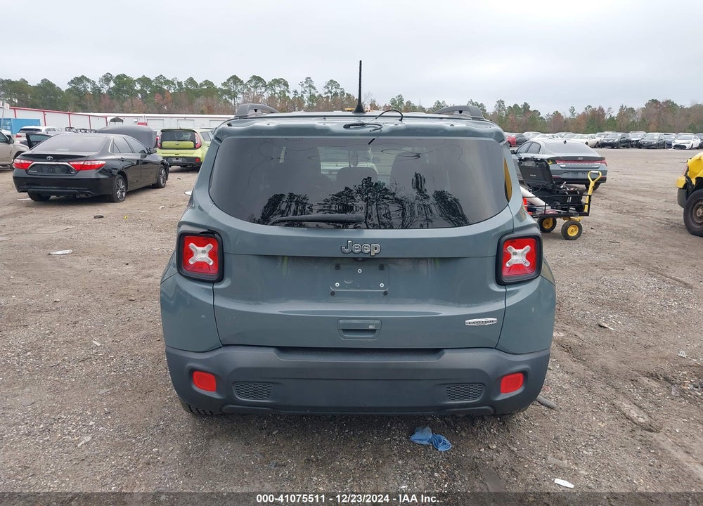 2018 JEEP RENEGADE LATITUDE FWD VIN: ZACCJABB8JPH48862