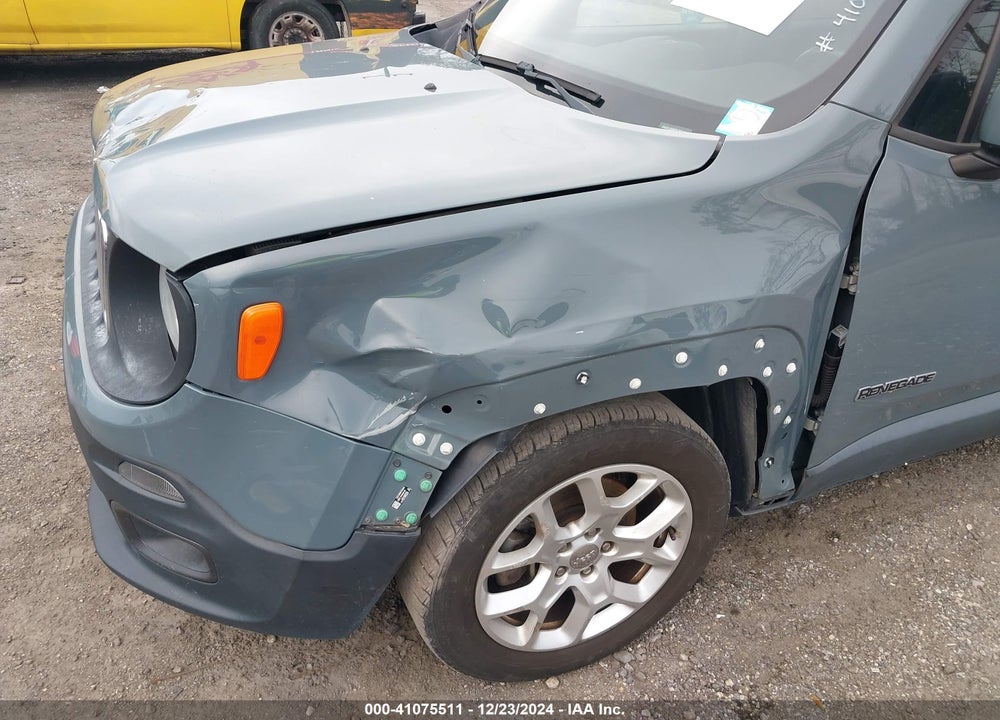 2018 JEEP RENEGADE LATITUDE FWD VIN: ZACCJABB8JPH48862