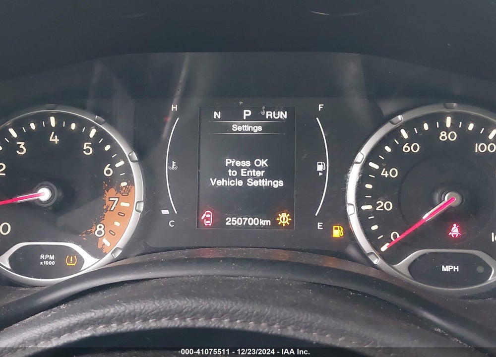 2018 JEEP RENEGADE LATITUDE FWD VIN: ZACCJABB8JPH48862