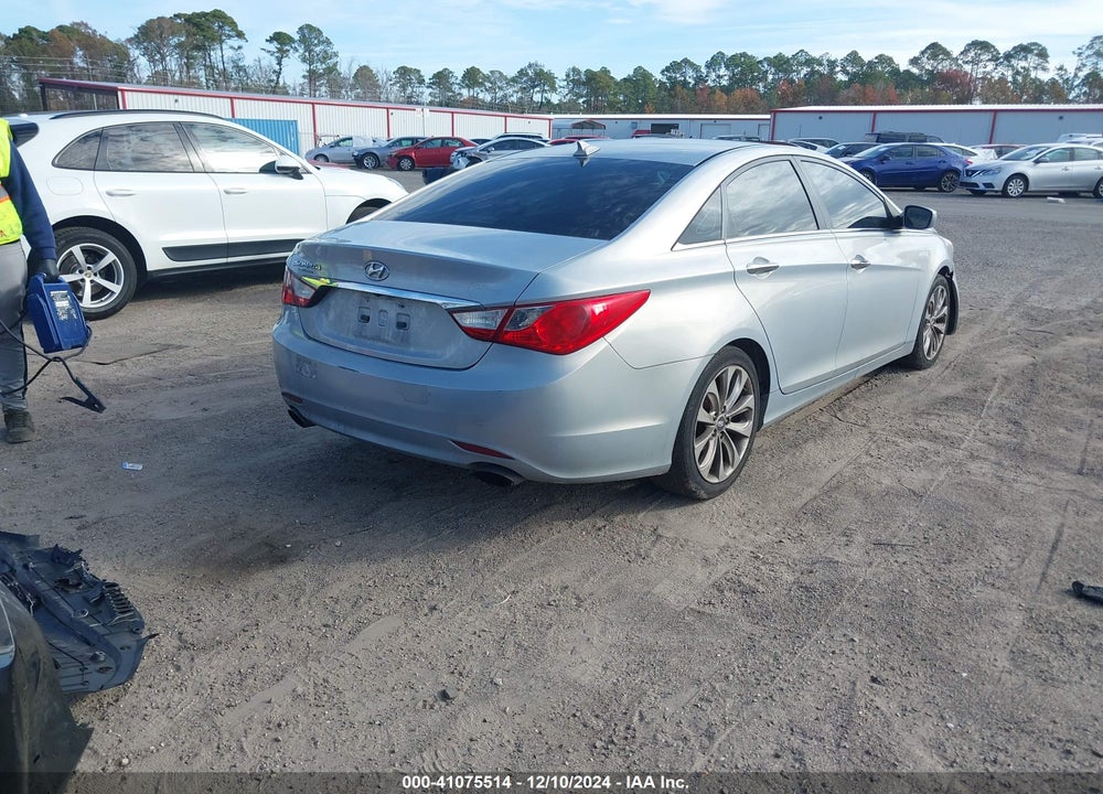 2013 HYUNDAI SONATA SE VIN: 5NPEC4ACXDH772138