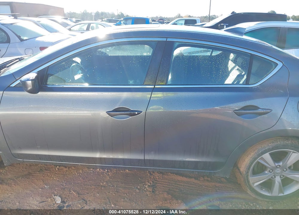 2013 ACURA ILX 2.0L VIN: 19VDE1F72DE011794