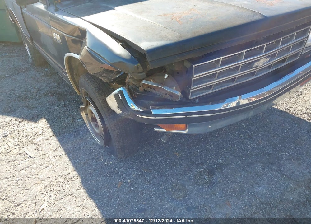 1988 CHEVROLET S TRUCK S10 VIN: 1GCCT14R9J2209164