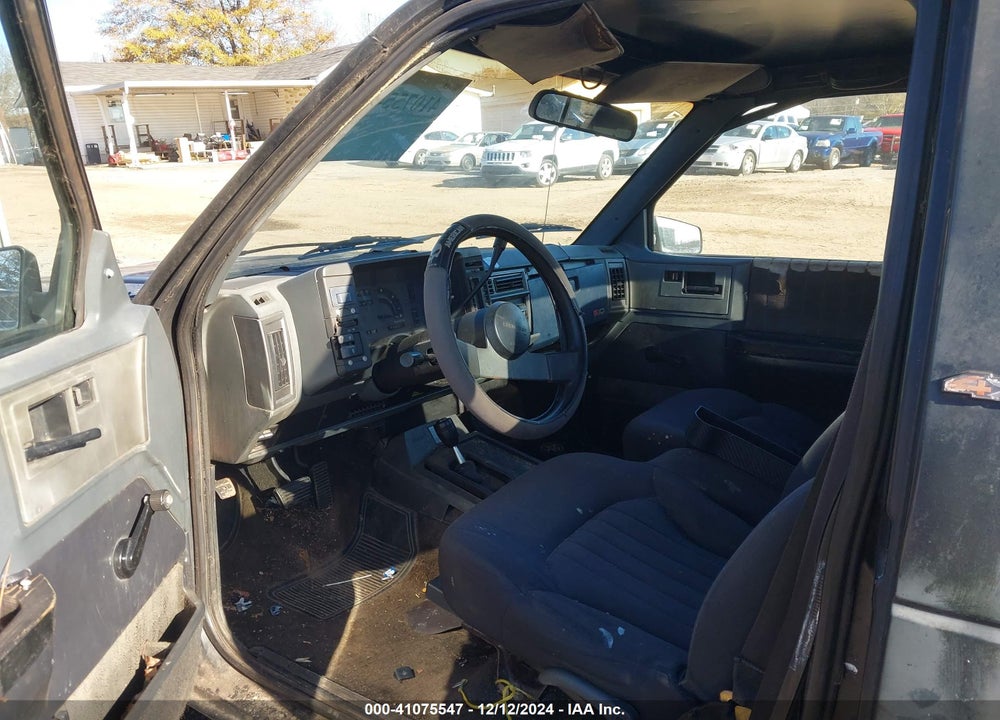 1988 CHEVROLET S TRUCK S10 VIN: 1GCCT14R9J2209164