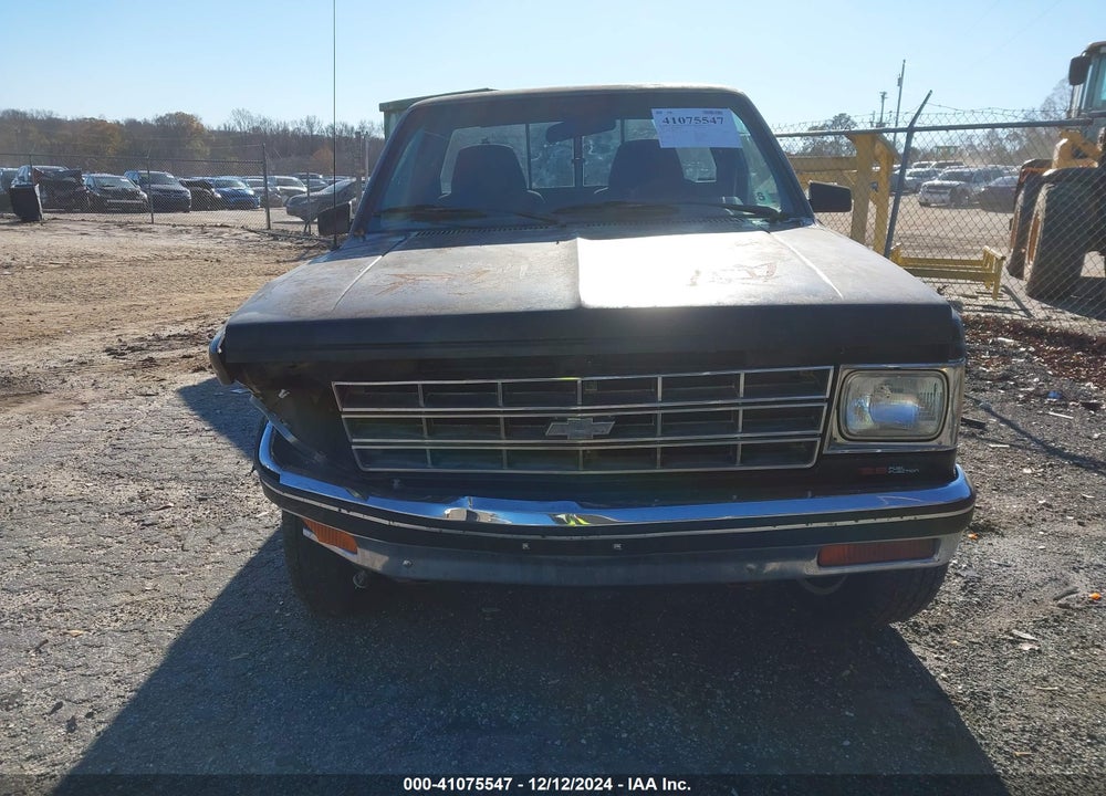 1988 CHEVROLET S TRUCK S10 VIN: 1GCCT14R9J2209164
