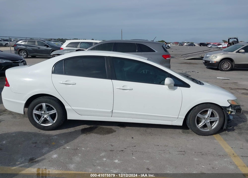 2011 HONDA CIVIC VIN: 2HGFA1F50BH530517