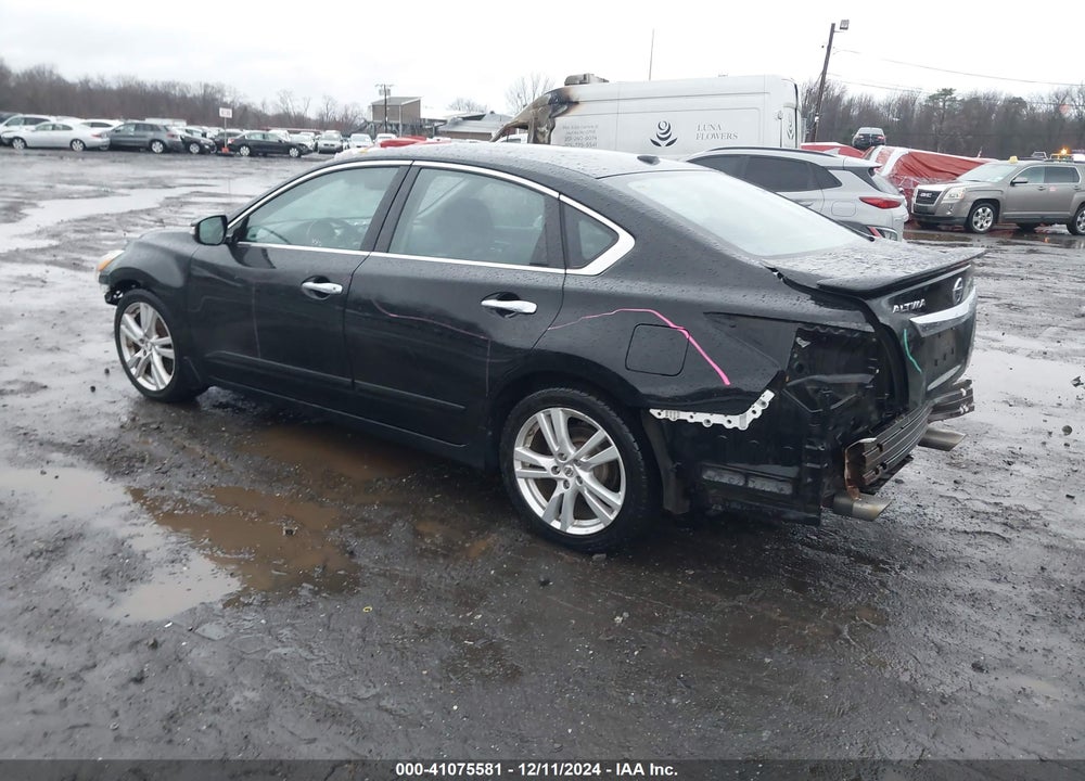 2015 NISSAN ALTIMA VIN: 1N4BL3AP0FC147624