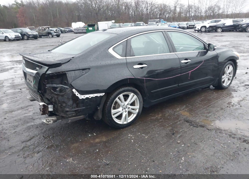 2015 NISSAN ALTIMA VIN: 1N4BL3AP0FC147624