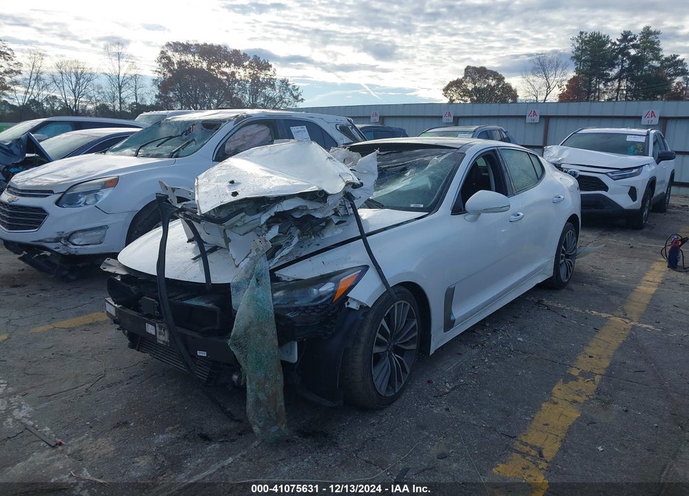 2018 KIA STINGER PREMIUM VIN: KNAE25LA7J6015575