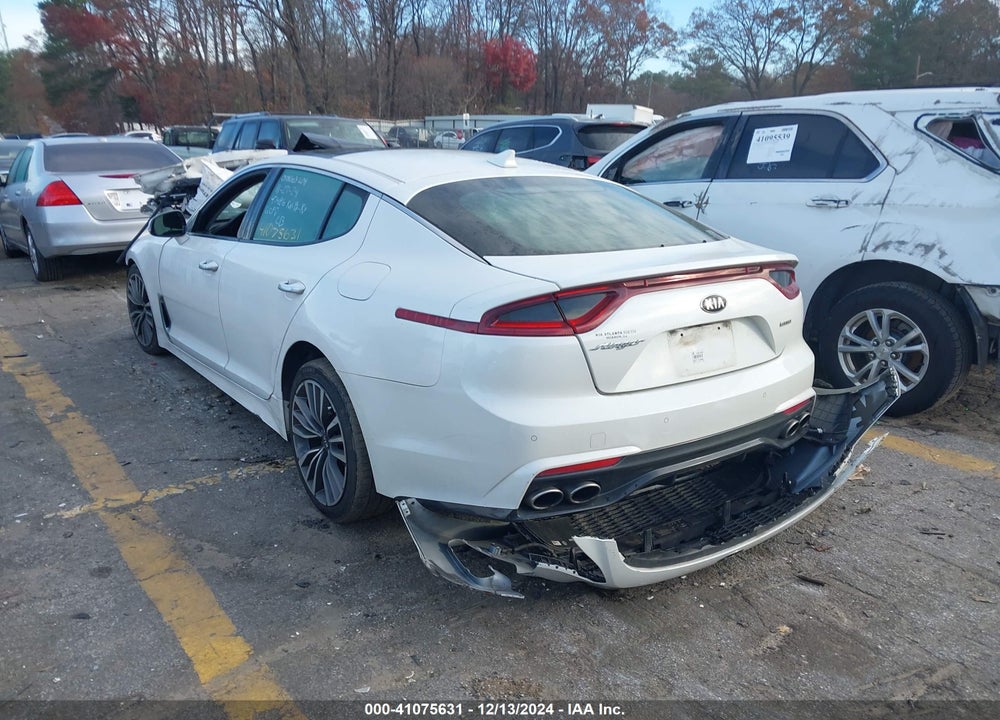2018 KIA STINGER PREMIUM VIN: KNAE25LA7J6015575