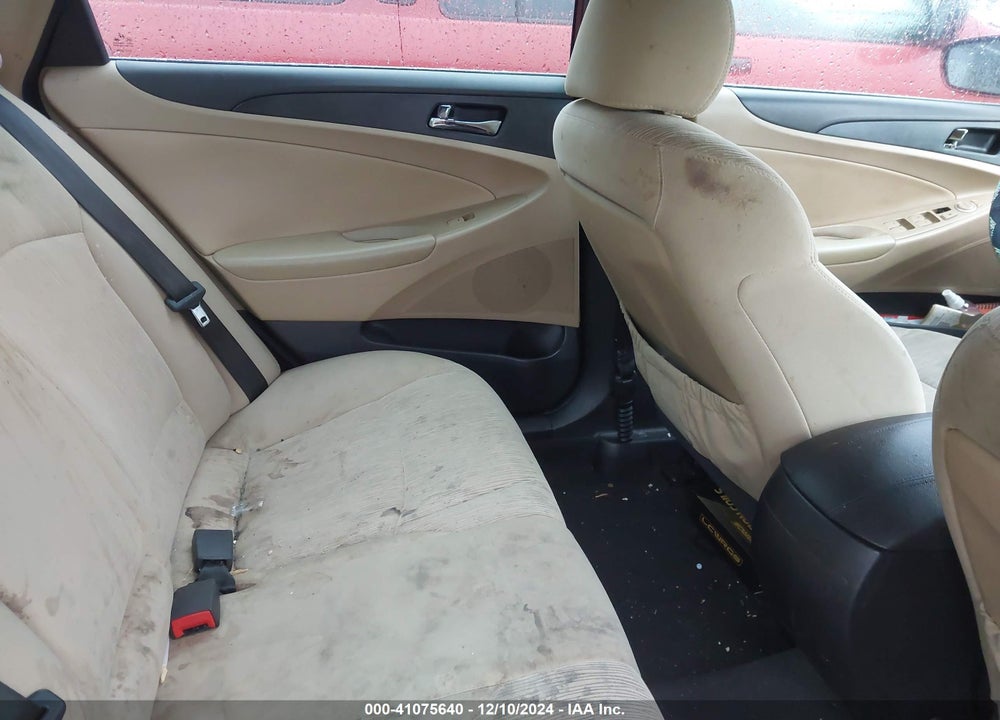 2013 HYUNDAI SONATA GLS VIN: 5NPEB4AC8DH680674