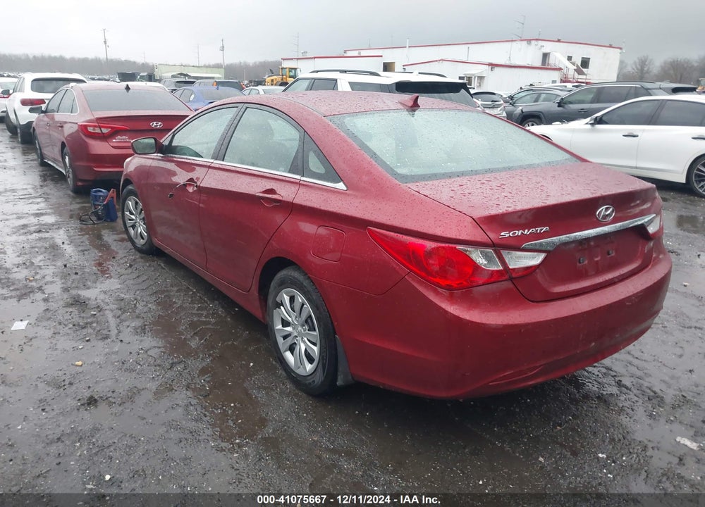 2011 HYUNDAI SONATA GLS VIN: 5NPEB4AC2BH179082