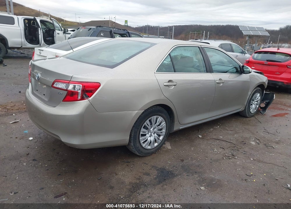 2014 TOYOTA CAMRY LE VIN: 4T4BF1FK2ER424688