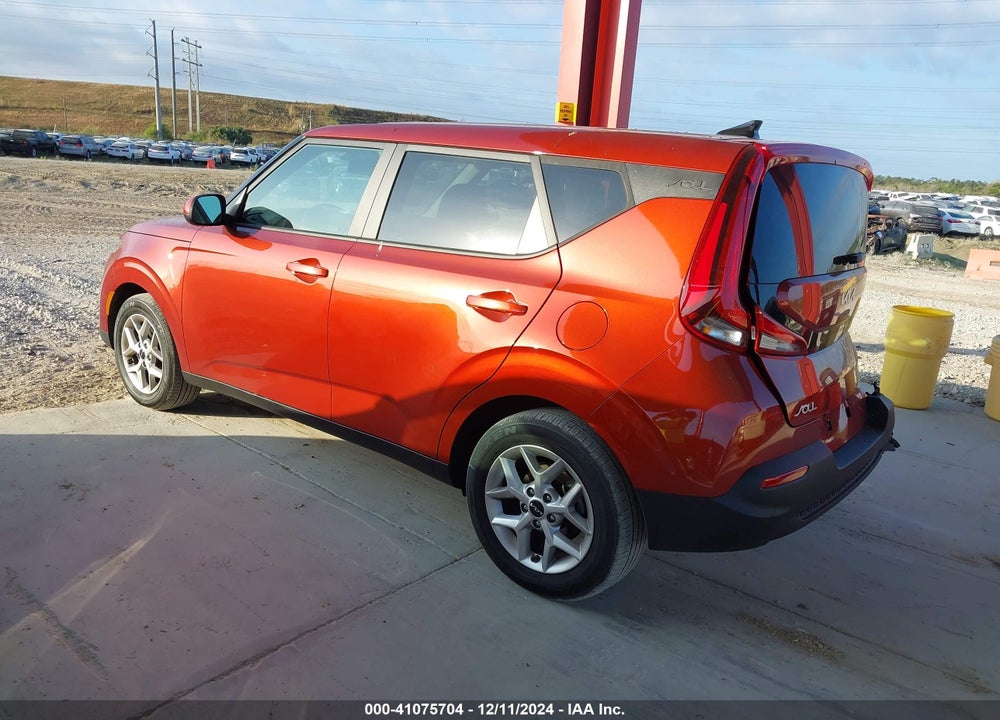 2022 KIA SOUL LX VIN: KNDJ23AU6N7806859