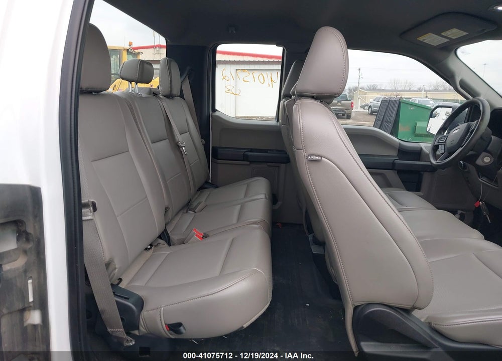 2019 FORD F-150 XL VIN: 1FTFX1E46KKE82973