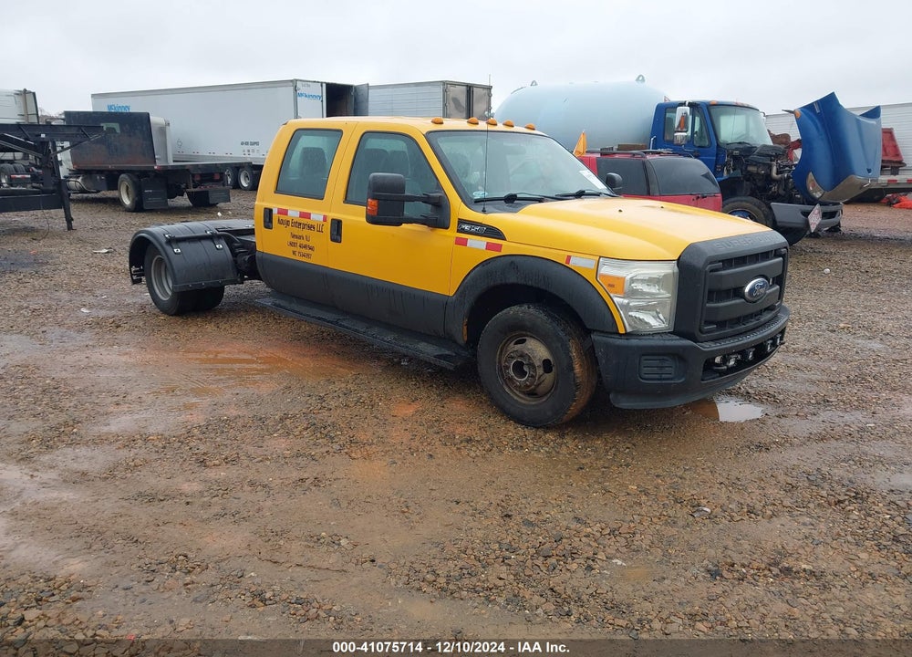 2011 FORD F-350 CHASSIS XL VIN: 1FD8W3G66BEC71191