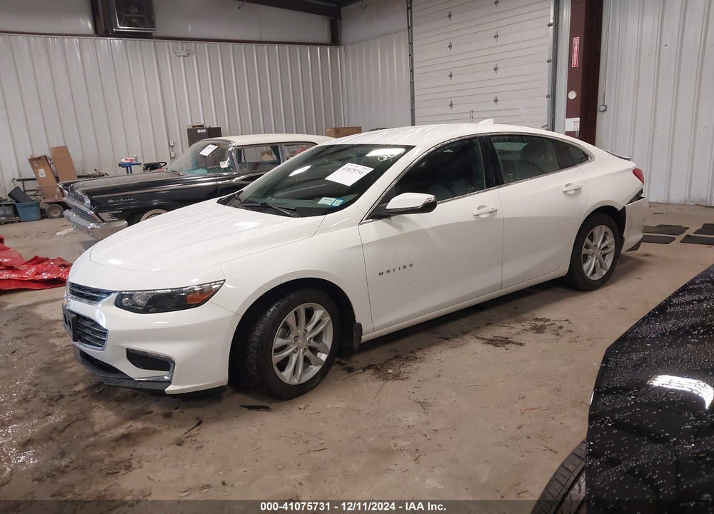 2018 CHEVROLET MALIBU LT VIN: 1G1ZD5ST0JF242391