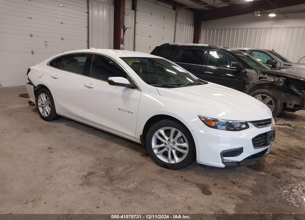 2018 CHEVROLET MALIBU LT VIN: 1G1ZD5ST0JF242391