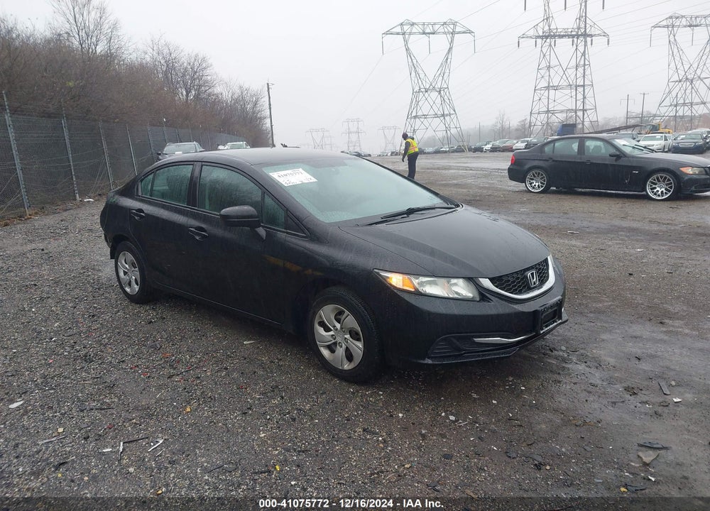 2015 HONDA CIVIC LX VIN: 19XFB2F56FE228085